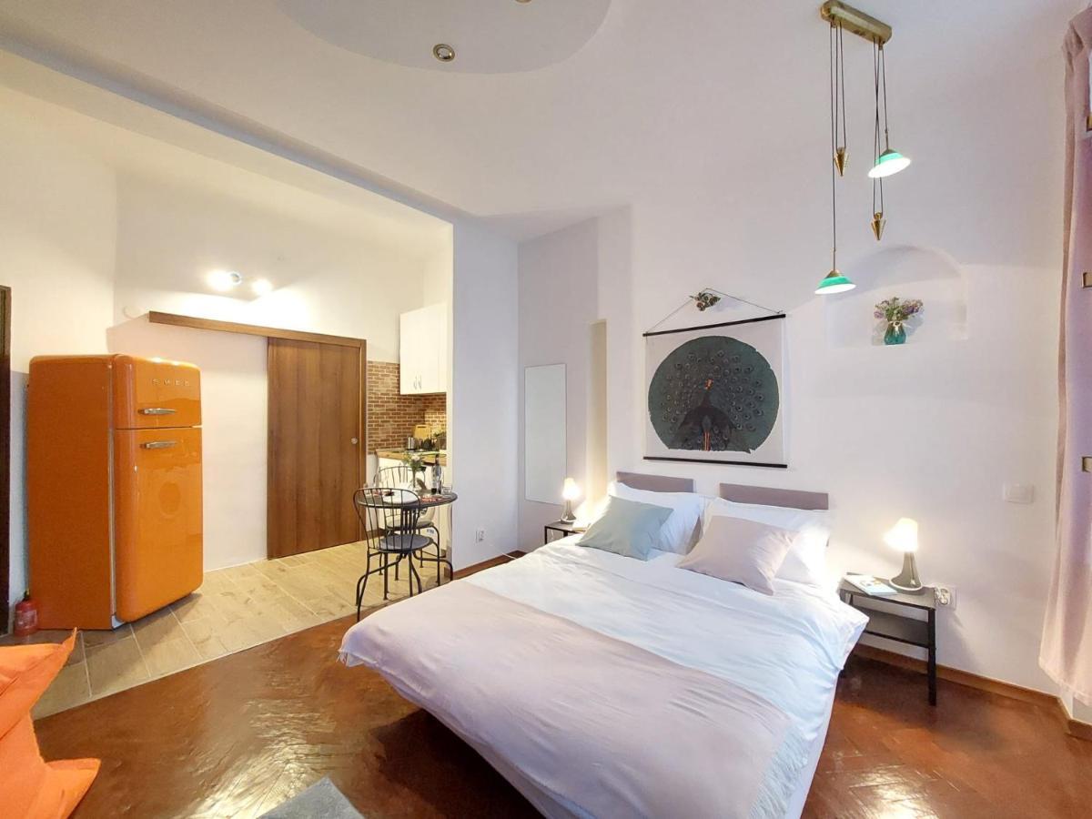 Sweet Dreams Suites Cosy Studio Piata Romana Bucareste Exterior foto
